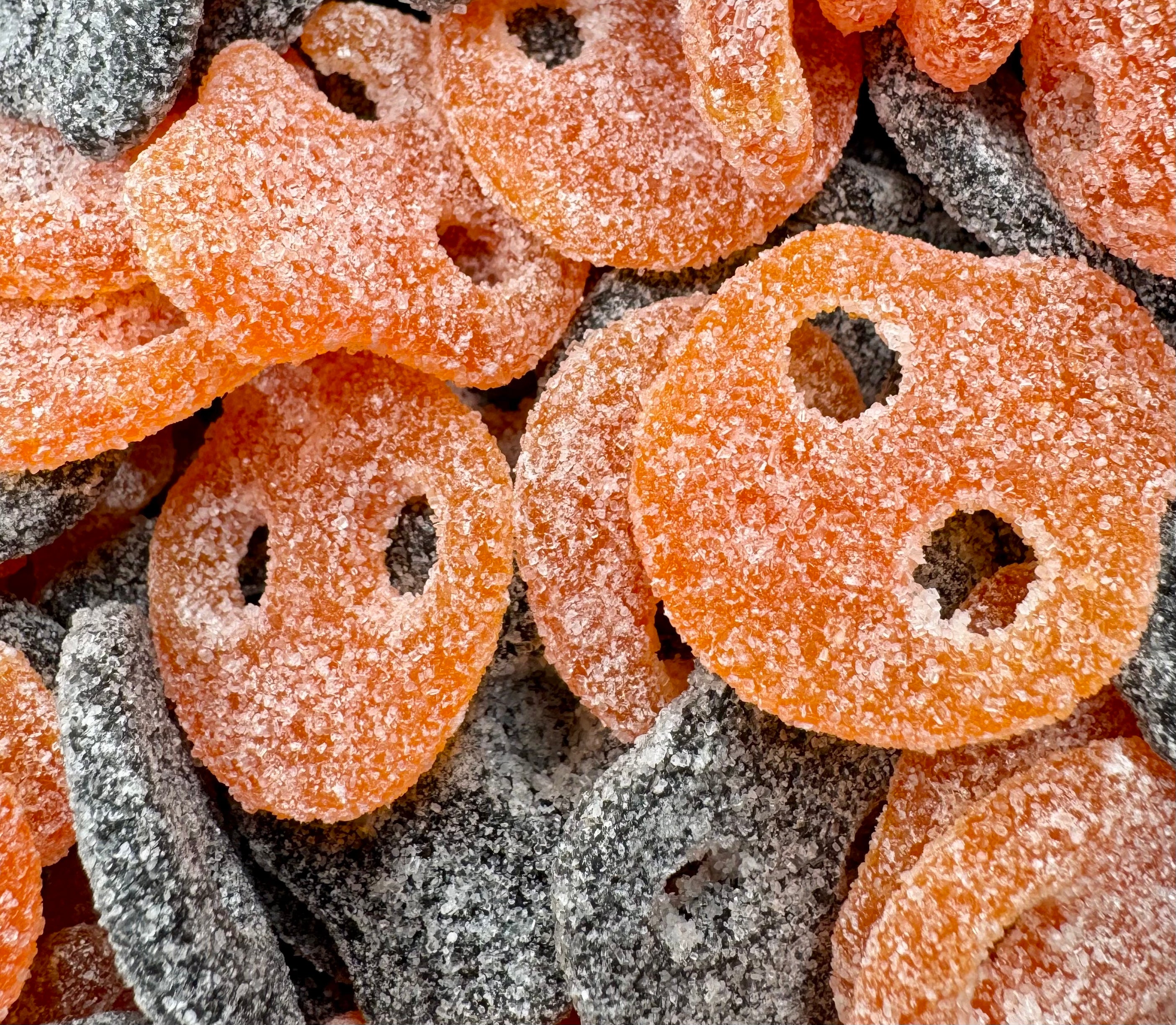 Bonbons suedois Calaveras – Mûre & Orange Mr Flopo Pop au 100g